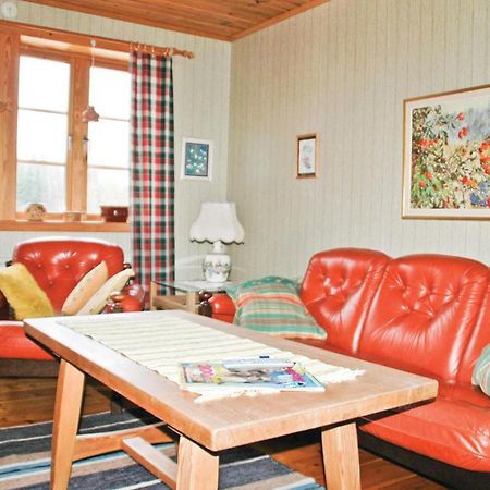 Häljebol Cozy Home In Uddevalla With Wifi מראה חיצוני תמונה