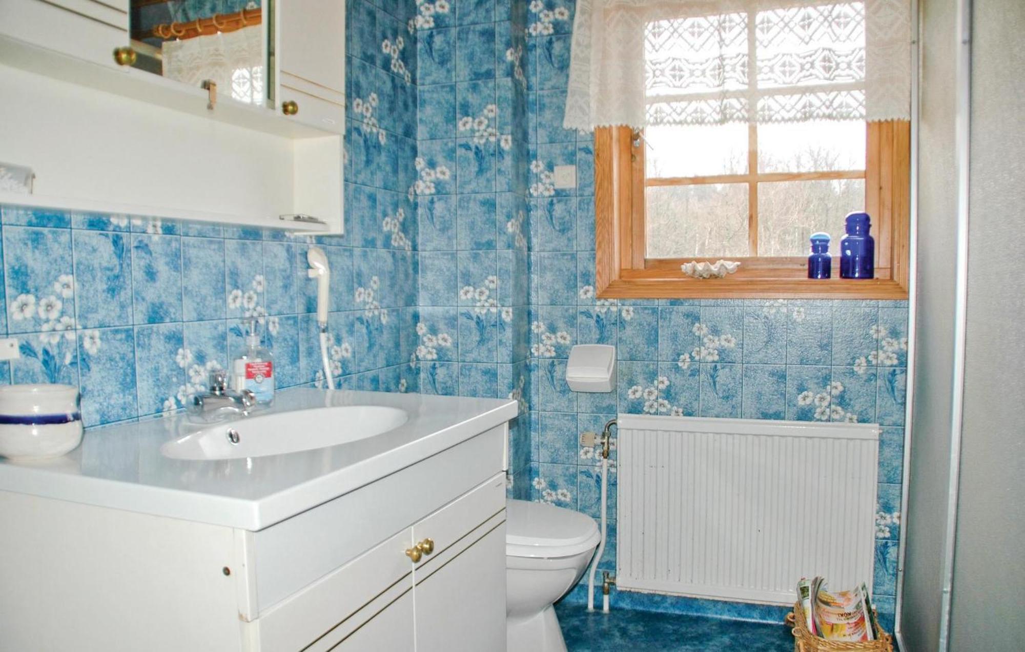 Häljebol Cozy Home In Uddevalla With Wifi מראה חיצוני תמונה