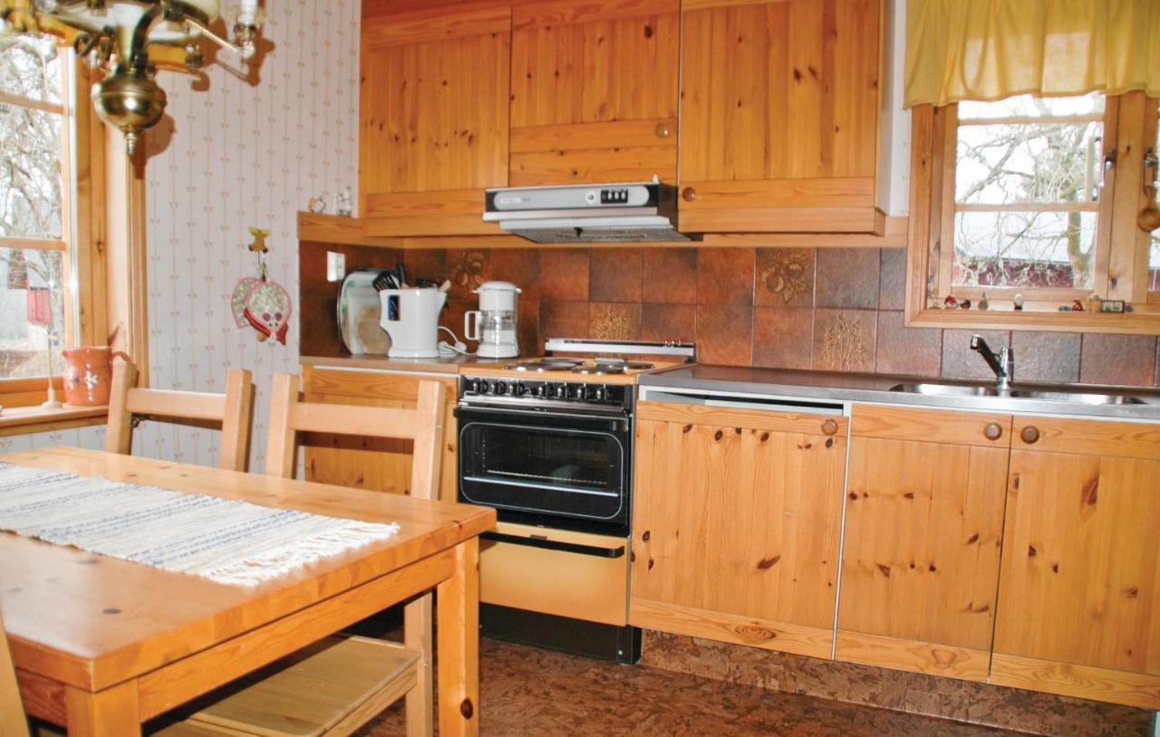 Häljebol Cozy Home In Uddevalla With Wifi מראה חיצוני תמונה