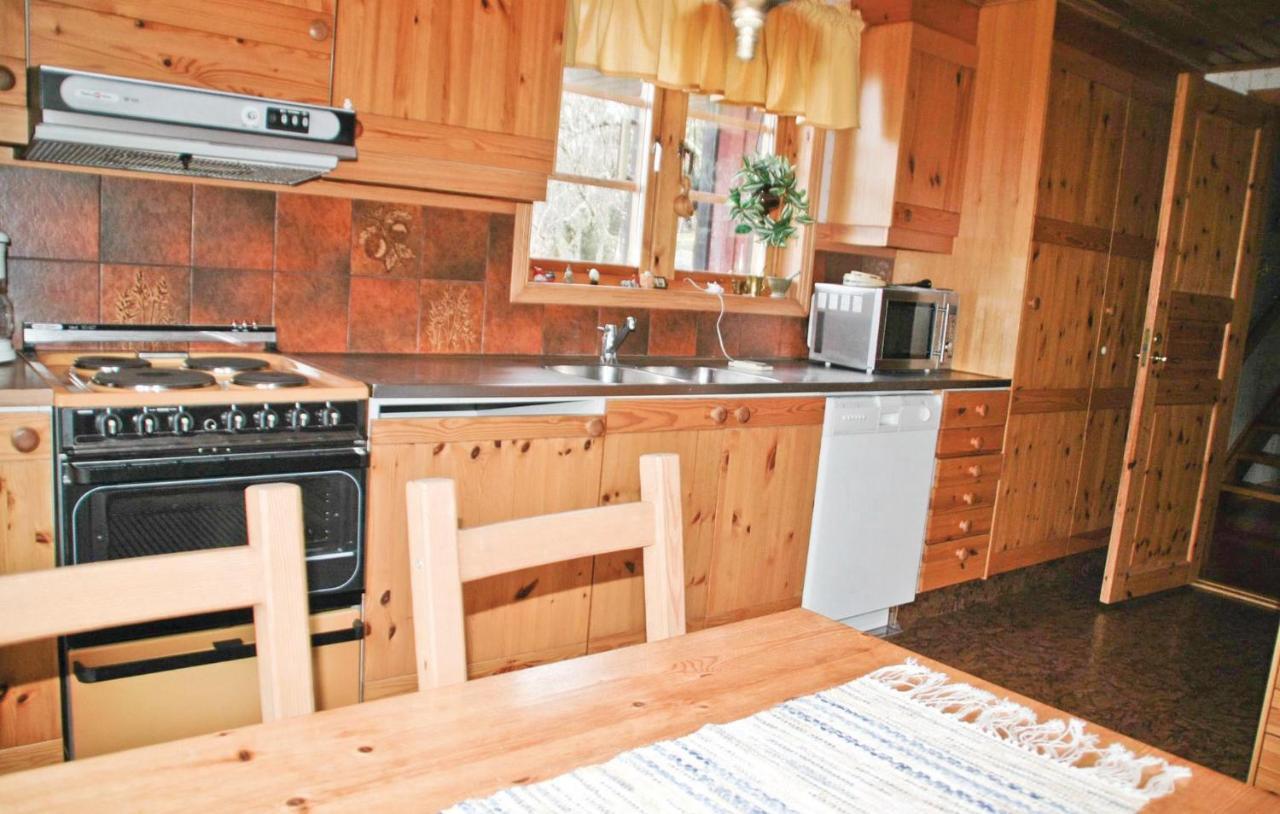Häljebol Cozy Home In Uddevalla With Wifi מראה חיצוני תמונה